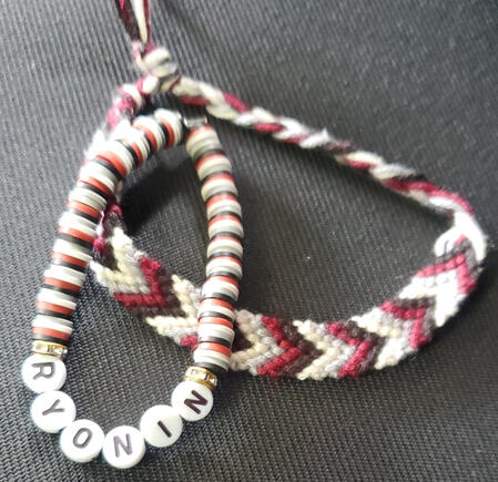 Nova ( @Nova_Novaaa )